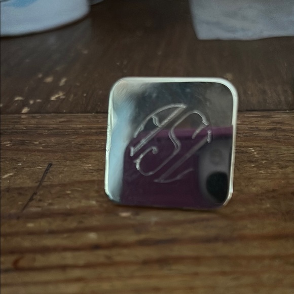 Vintage Gold Tone Monogrammed Square Adjustable Ring - Picture 4 of 5